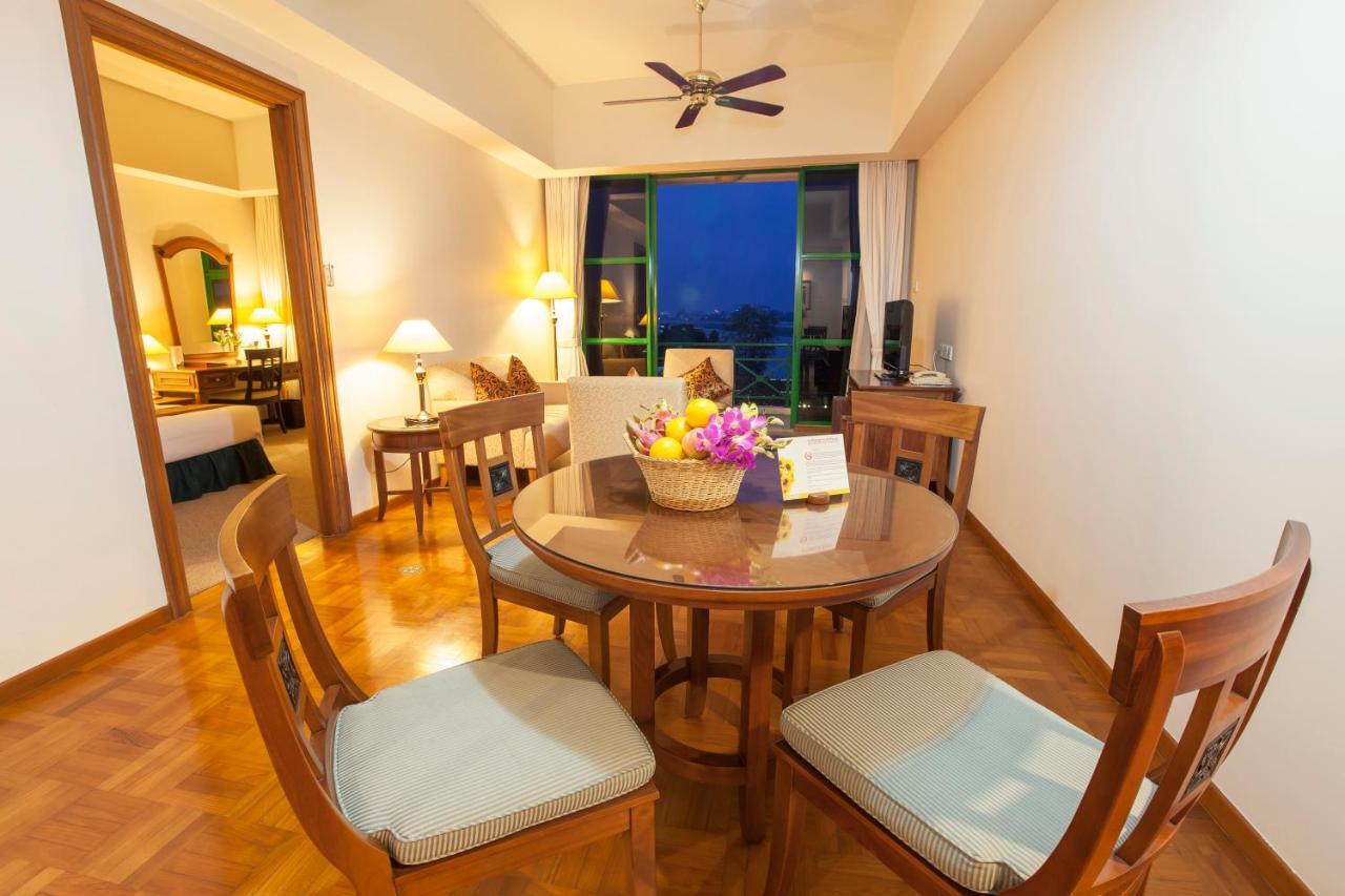 Himawari Hotel Apartments Phnom Penh Luaran gambar